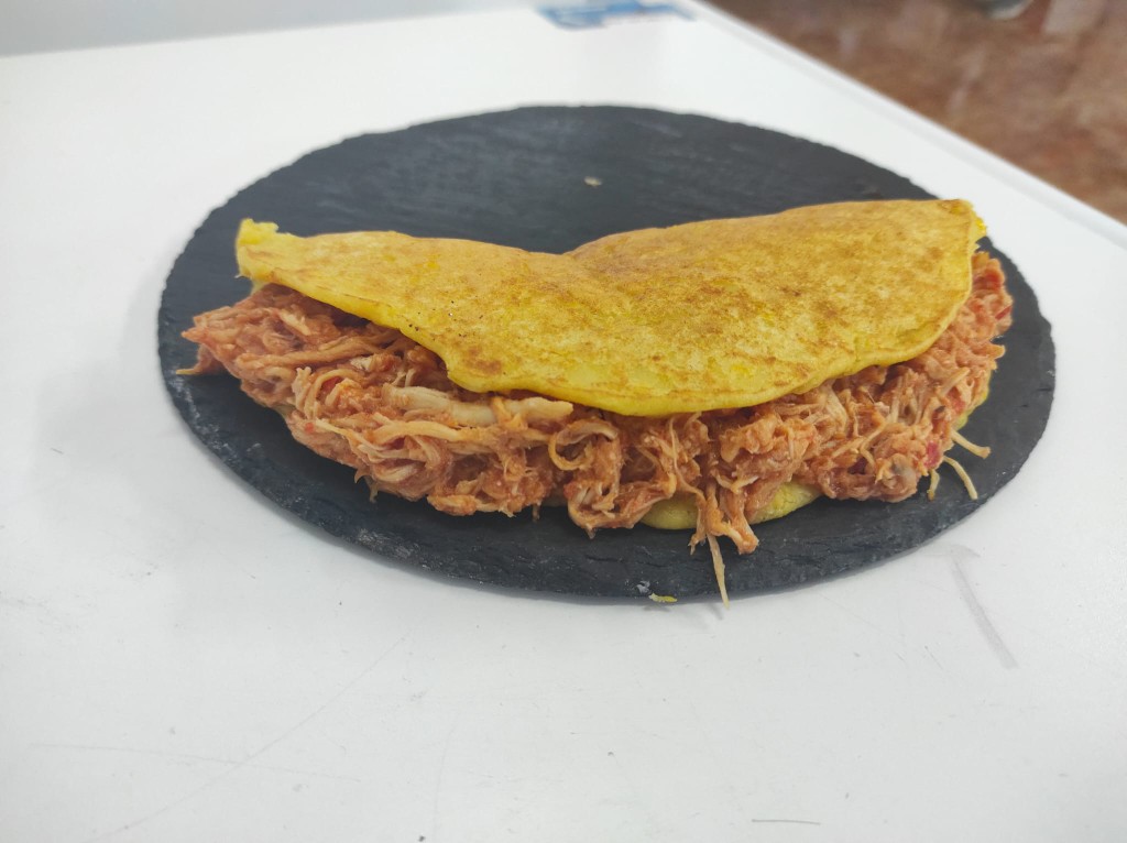 Cachapa de Pollo Mechado